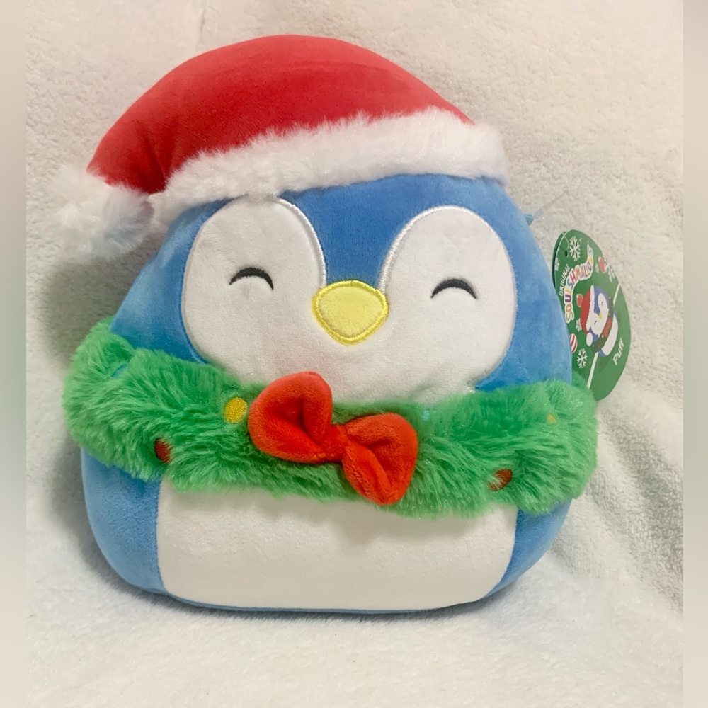 NWT Luna Squishmallow Christmas Penguin